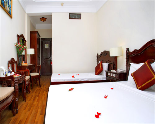 Phòng ngủ - Hotel24h.net